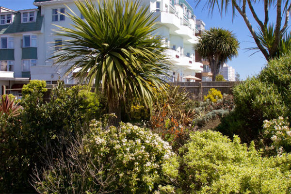 1100x420_bournemouth_east_cliff-11